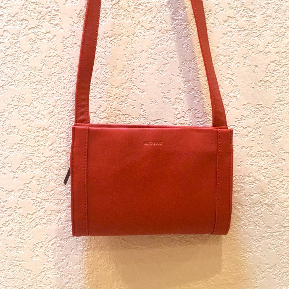 Matt & Nat crossbody purse